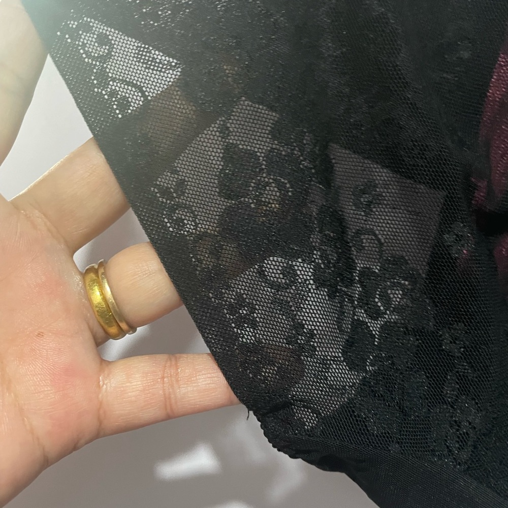 New Bra and panty set. Bra size 34B ( euro 75B) panty size Small(90). - Picture 6 of 9